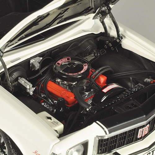 Holden HX Monaro GTS Sedan Cotillion White (308ci Engine)